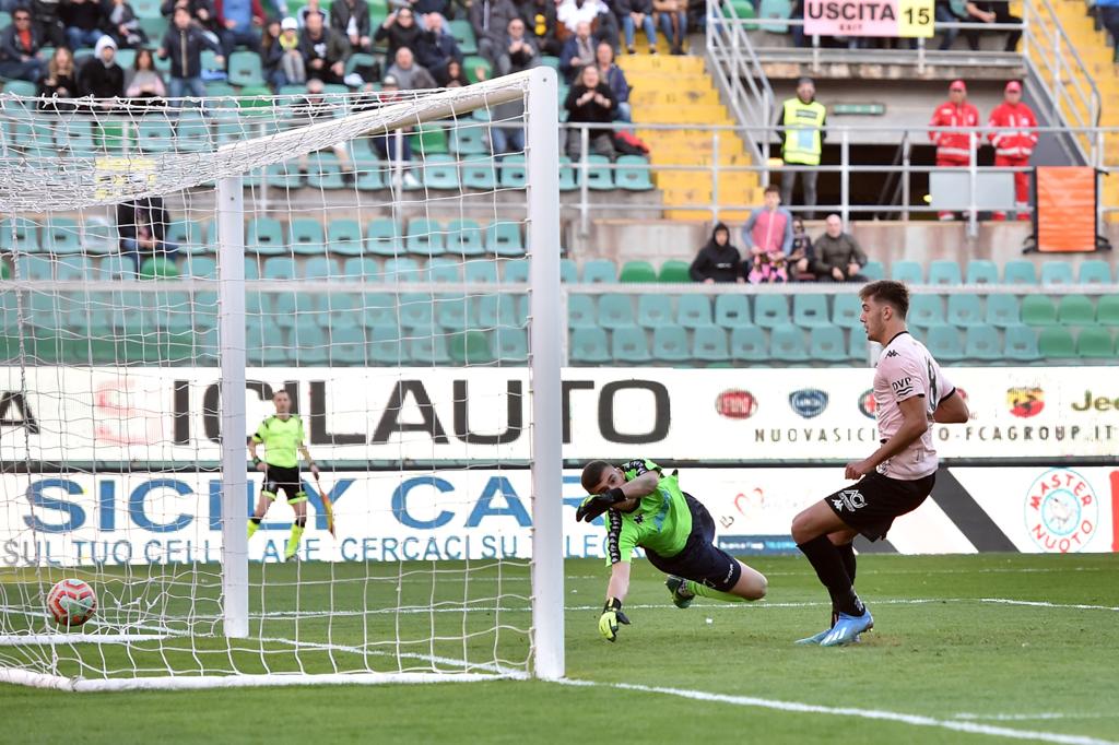 lucca-gol foto Pepe / Puglia
