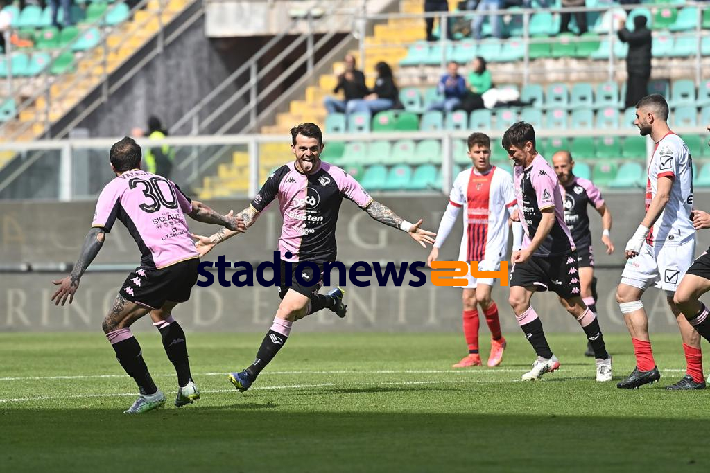 Official Matteo Brunori joins Palermo - Juventus