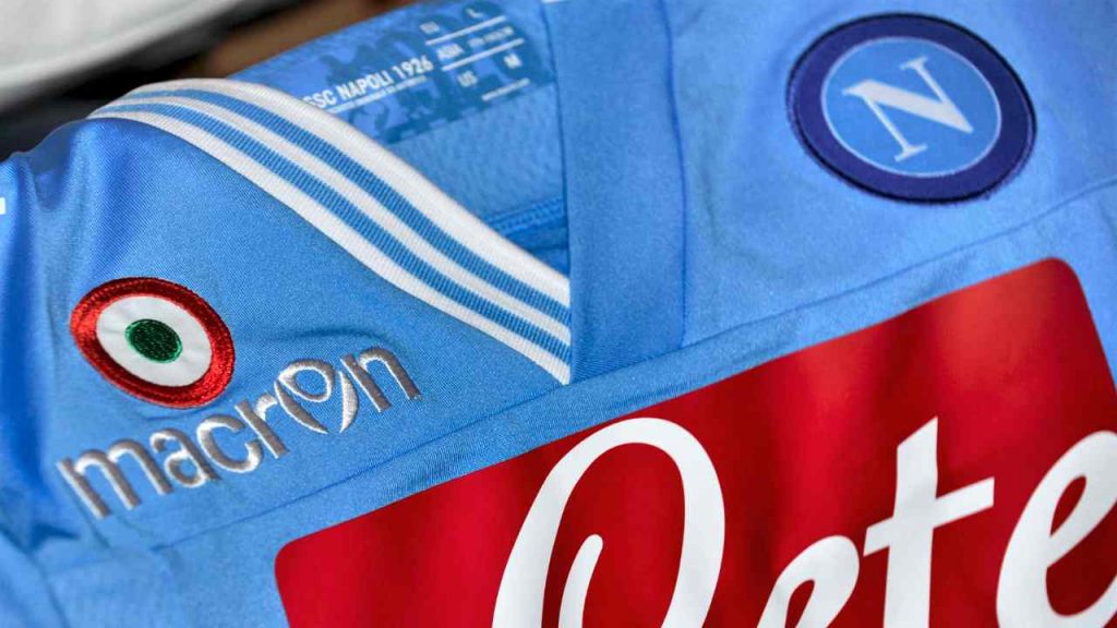 Maglia Napoli - Fonte LaPresse - stadionews.it