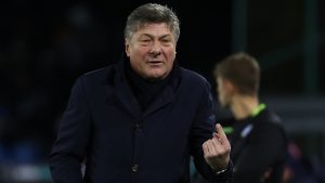 Walter Mazzarri si lamenta - foto LaPresse - StadioNews.it