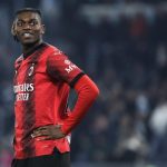 Rafael Leao in campo con la maglia rossonera del Milan - foto ANSA - StadioNews.it
