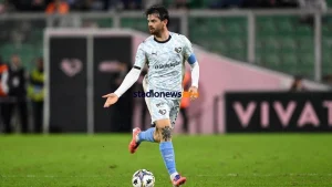 Il Palermo crolla in casa contro il Monza al "Barbera": i brianzoli vincono grazie ai gol di Dany...