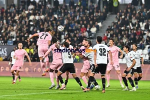 Il Palermo vince e convince in casa dello Spezia e vola momentaneamente in testa alla classifica in...