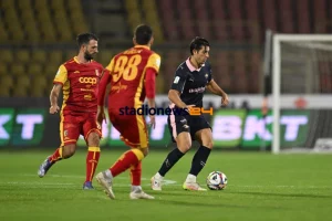 Prima sconfitta in campionato per il Palermo. I rosanero perdono 1 - 0 sul campo del Catanzaro...